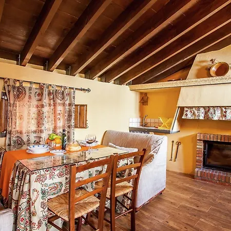 Belvilla By Oyo La Cocineta Holiday home Fuentes de Cesna